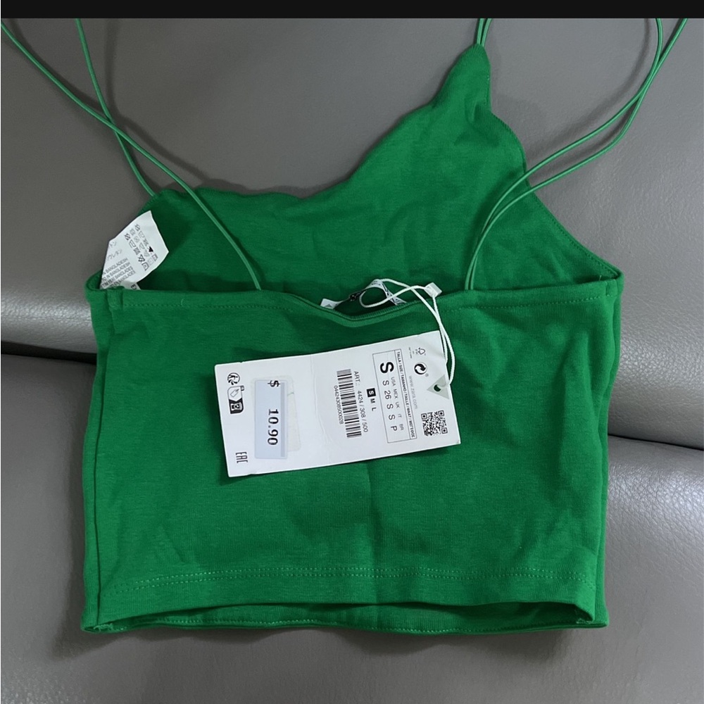 Brand new tank top size S - Picture 2 of 2